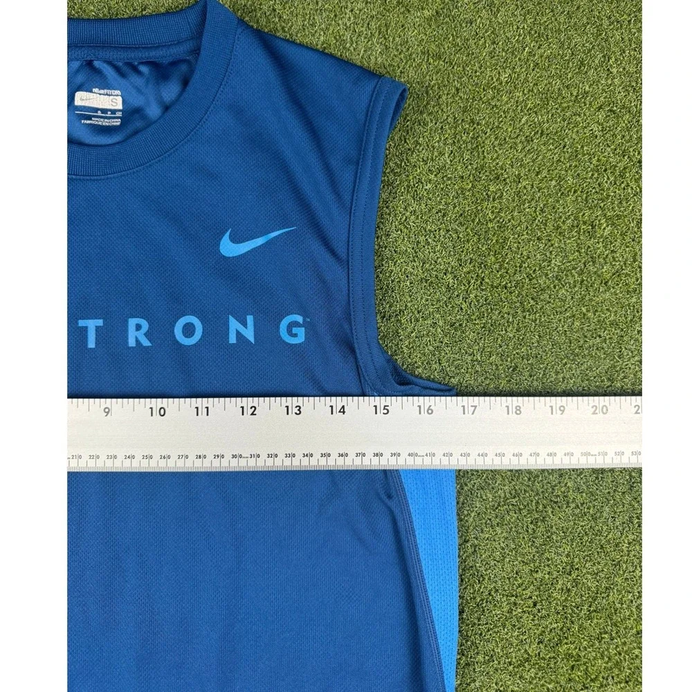 Nike Livestrong Sleeveless‎ Athletic Tank Top Mens Small Blue NikeFit Dri-Fit